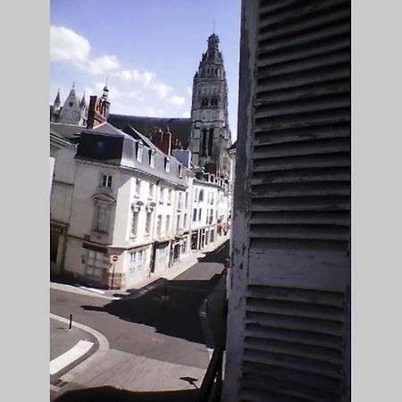 Meuble Tourisme Classe 1 Etoile - Coeur De Ville Quartier Cathedrale Тур Екстериор снимка