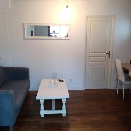 Meuble Tourisme Classe 1 Etoile - Coeur De Ville Quartier Cathedrale Тур Екстериор снимка